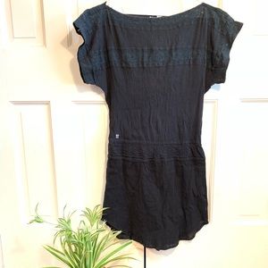Roxy embroidered light weight dress size M